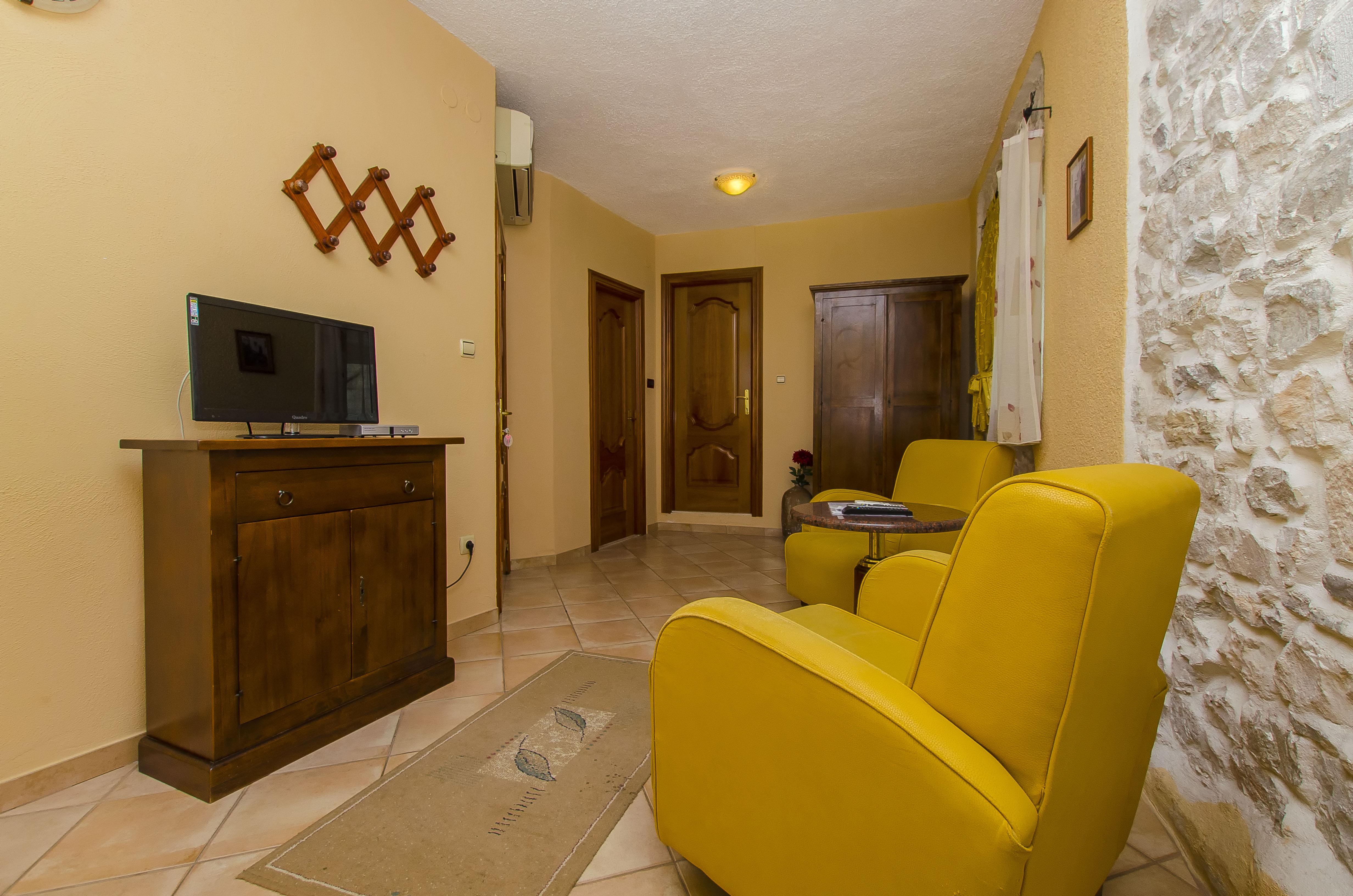 Palace Derossi Trogir Bagian luar foto